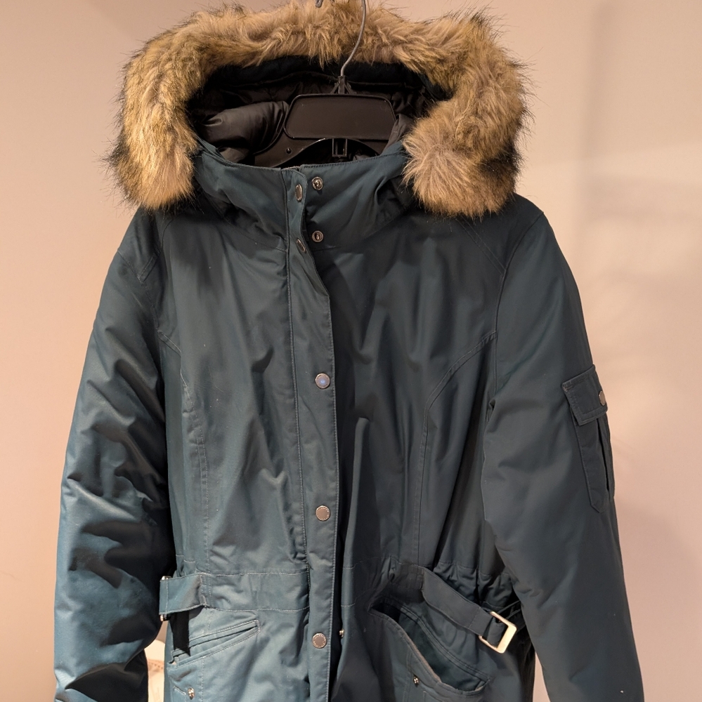 Woman's Teal Faux Fur Hooded Eddie Bauer Parka